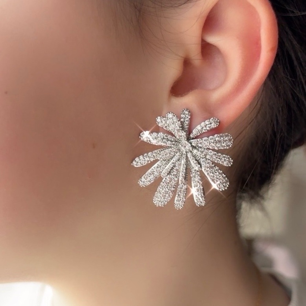 Flower Earrings | White Gold Plated | Swarovski Crystal | Bridal Jewelry